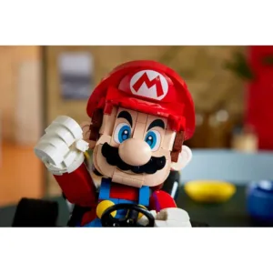 LEGO 72037 Mario Kart™ : Mario et kart standard — comparatif marchands sur Planet-Brick (vue détail 7)