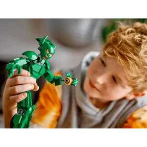LEGO 76284 Figurine du Bouffon Vert à construire — comparatif marchands sur Planet-Brick (vue détail 7)