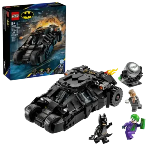 La Batmobile Tumbler de Batman™ contre Double-Face et Le Joker™
