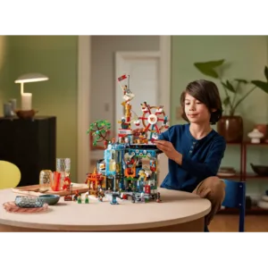 LEGO 80054 Le 5ème anniversaire de la ville de Megapolis — prix le plus bas sur Planet-Brick (vue détail 6)